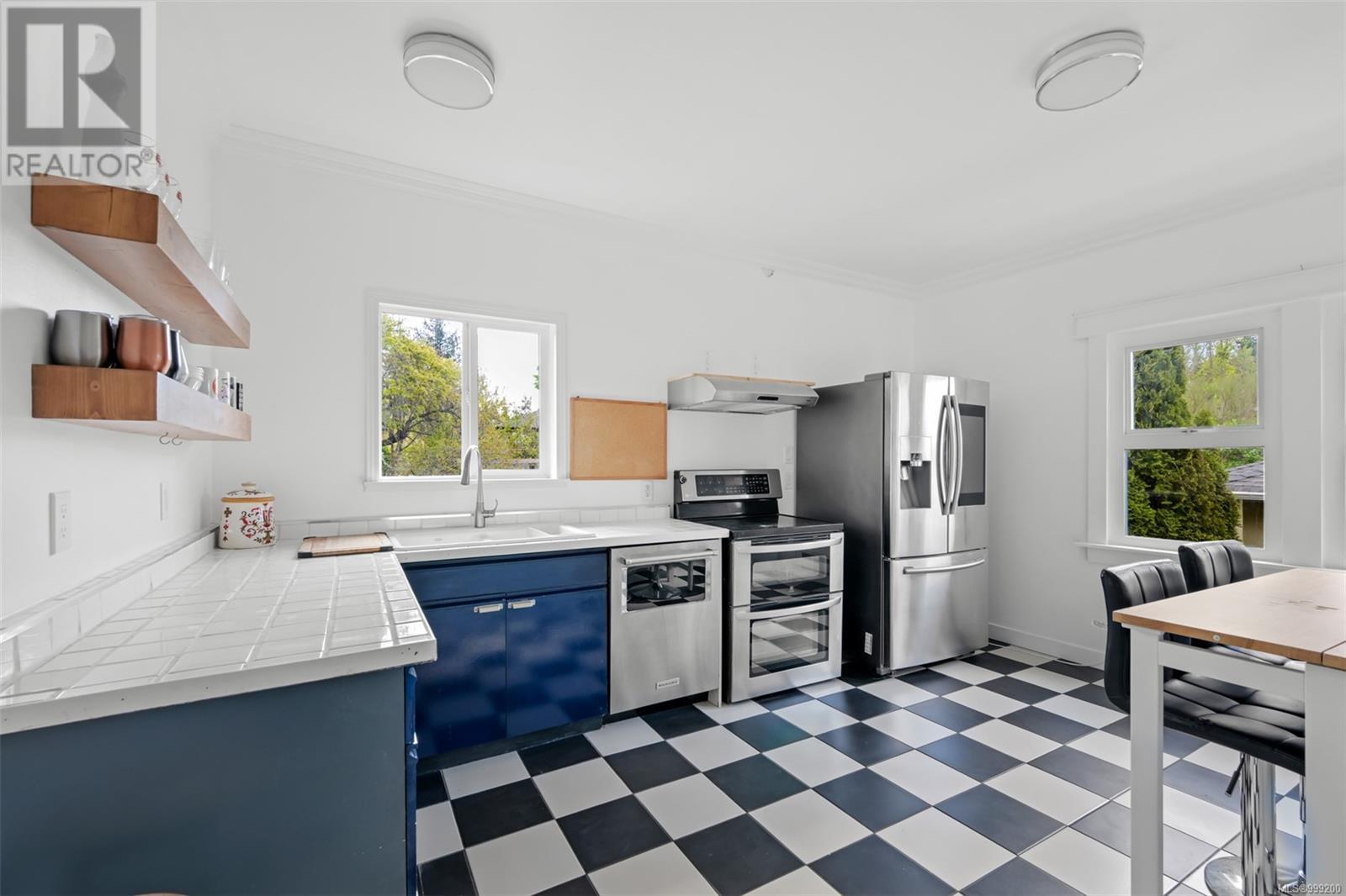 Property at 3035 Millgrove St image 1