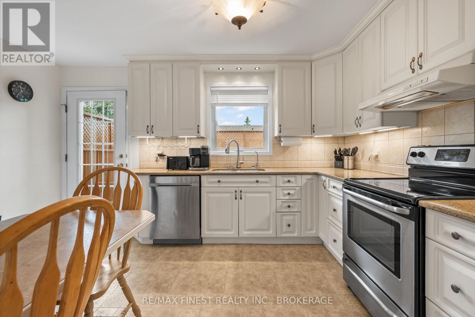 885 Purcell Crescent, Kingston, Ontario  K7P 1C1 - Photo 14 - X12227201