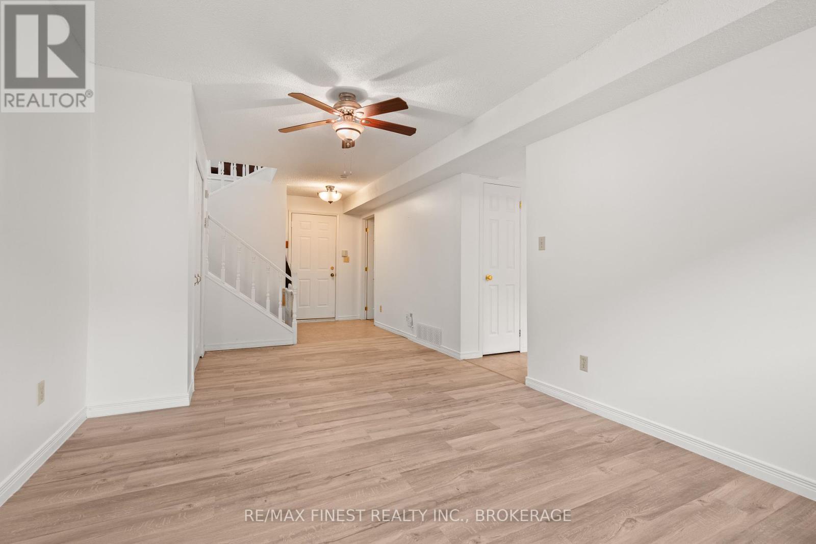 885 Purcell Crescent, Kingston, Ontario  K7P 1C1 - Photo 24 - X12227201