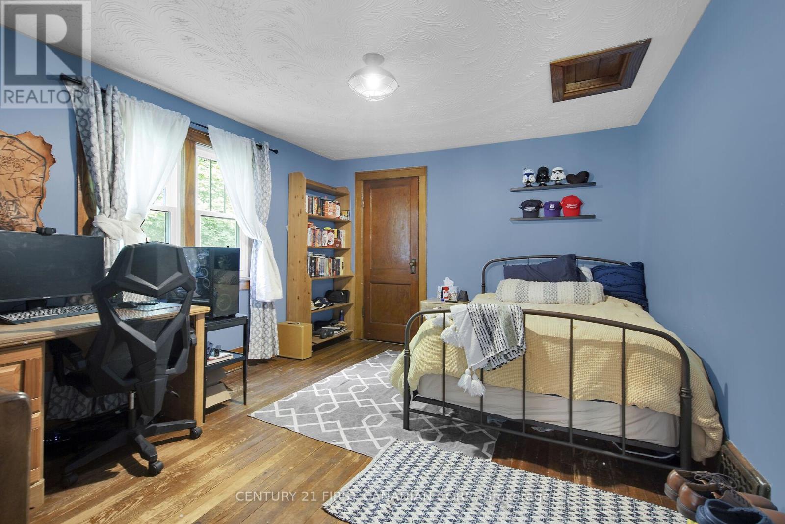 196 Queen Street, West Elgin (Rodney), Ontario  N0L 2C0 - Photo 23 - X12227092