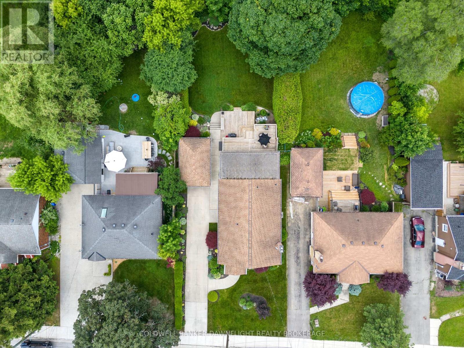 Property at 644 PERCY STREET image 2