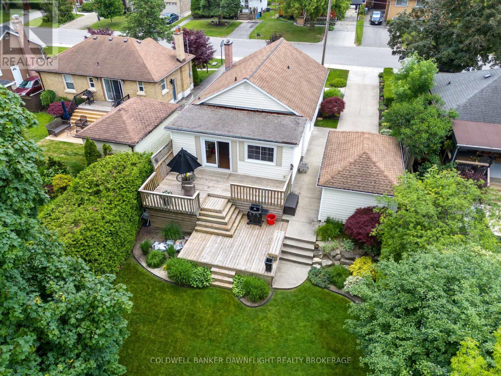 Property at 644 PERCY STREET image 3