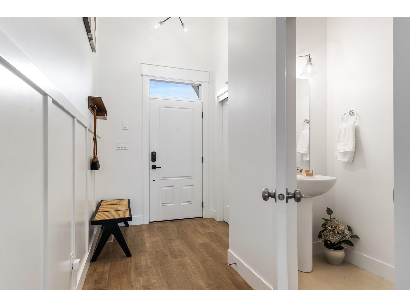 Property at 44700 WILLOWSTREAM ROAD image 1