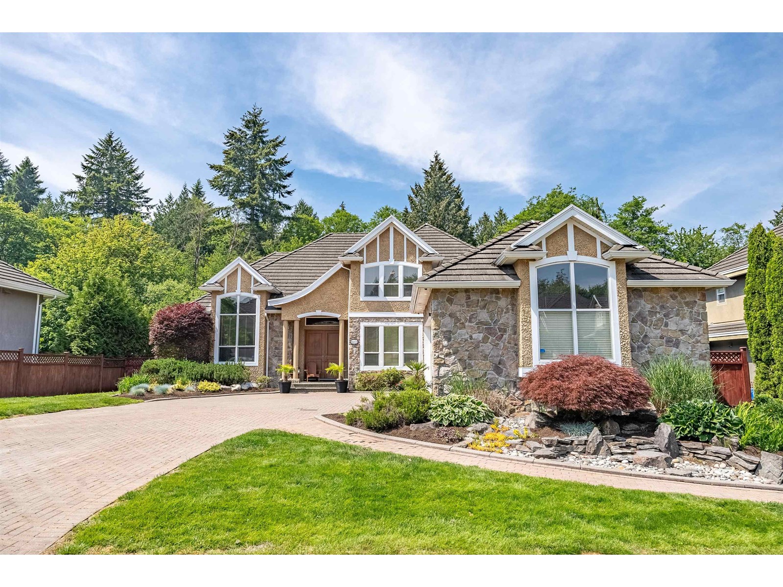 Property at 16871 87 AVENUE image 3