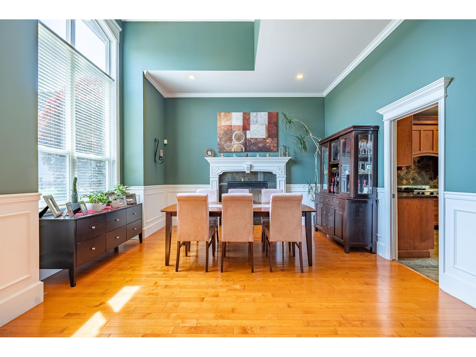 Property at 16871 87 AVENUE image 5