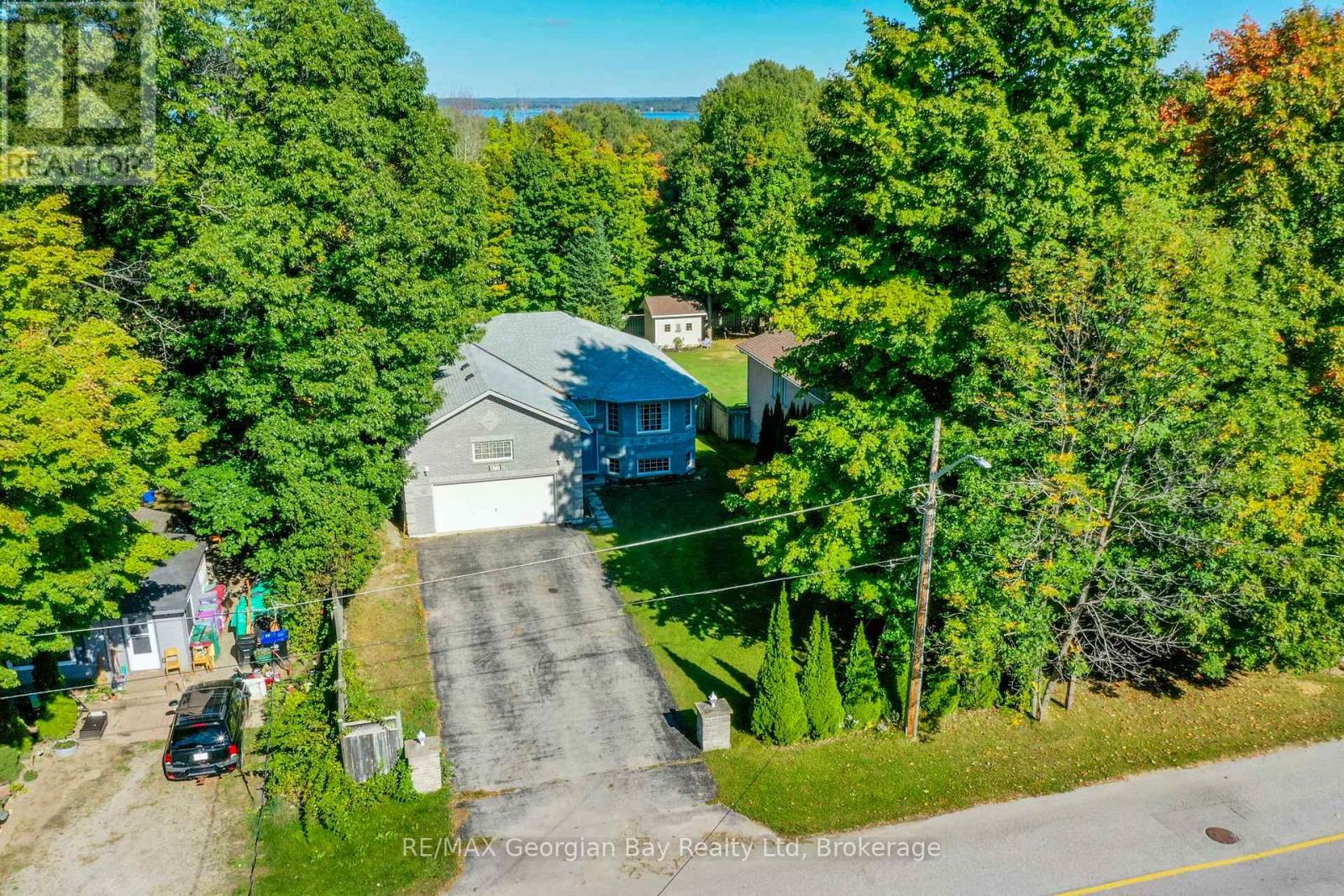 477 Albert Street, Tay (Victoria Harbour), Ontario  L0K 2A0 - Photo 35 - S12227183