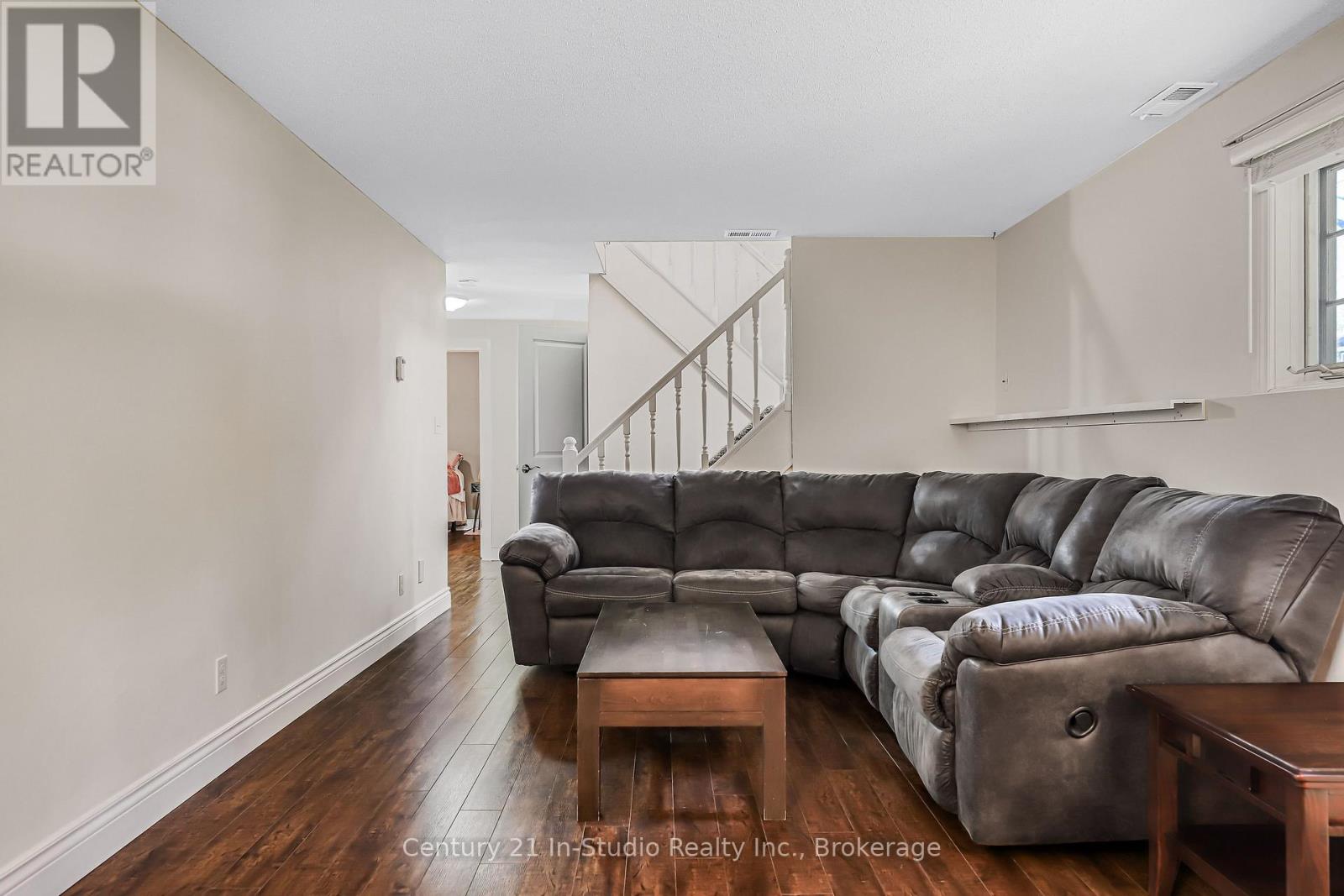 372 St Albert Street, Kincardine, Ontario  N2Z 2V3 - Photo 38 - X12227177
