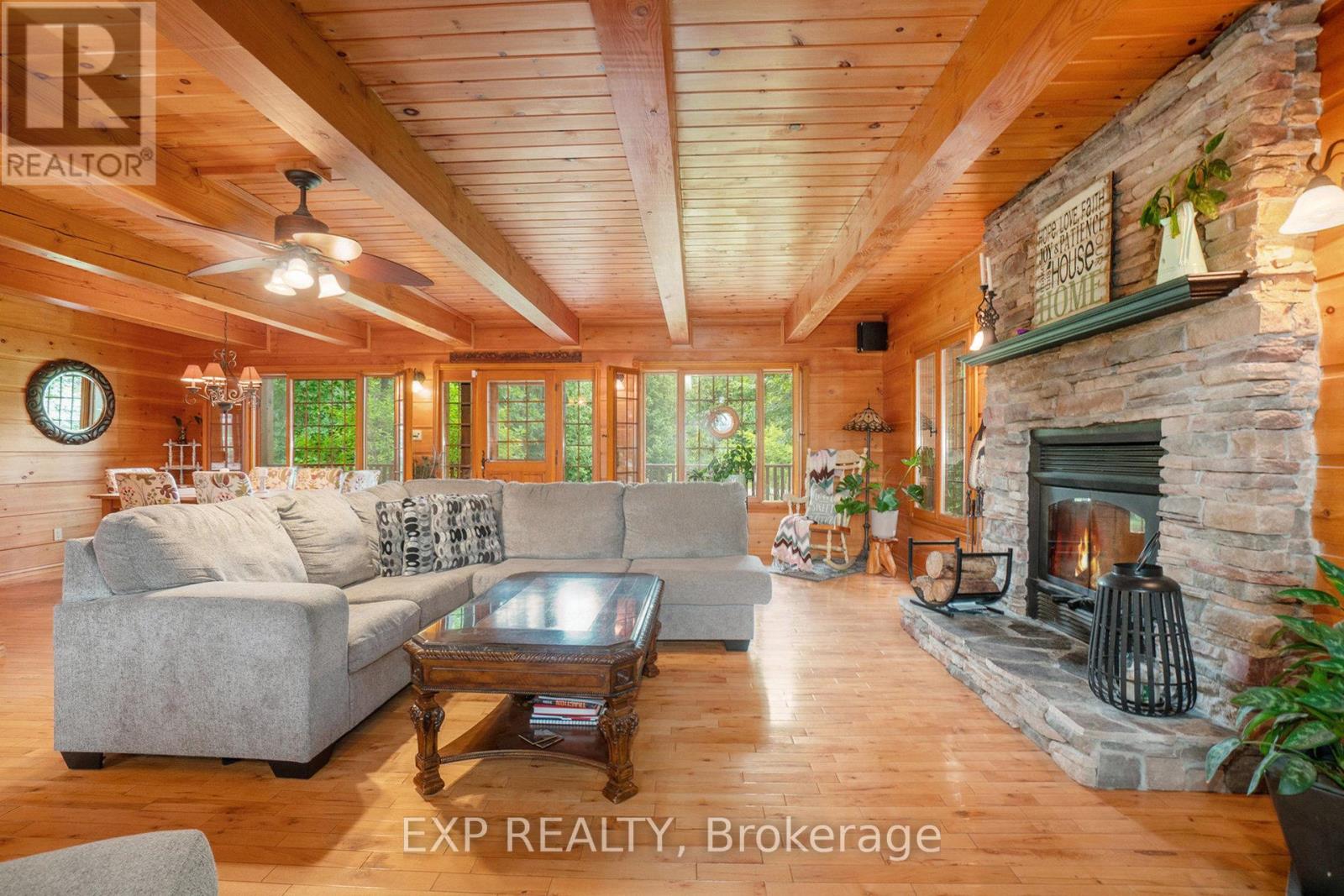 Property at 7925 RESOLUTE WAY image 5