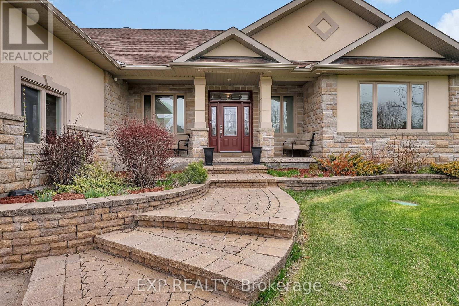 Property at 6703 SUNCREST DRIVE image 3