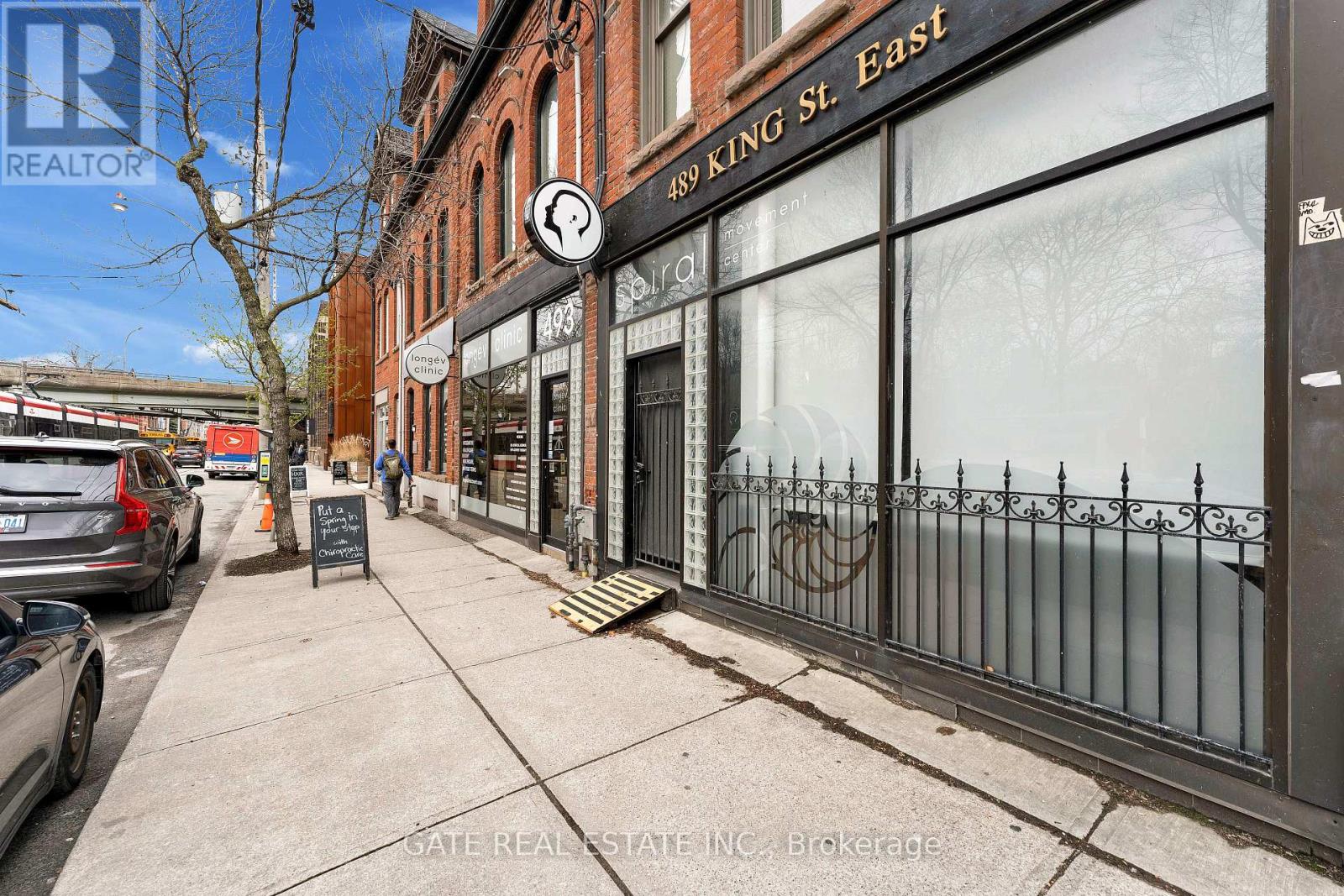 489 King Street E, Toronto (Moss Park), Ontario  M5A 1L9 - Photo 3 - C12227144