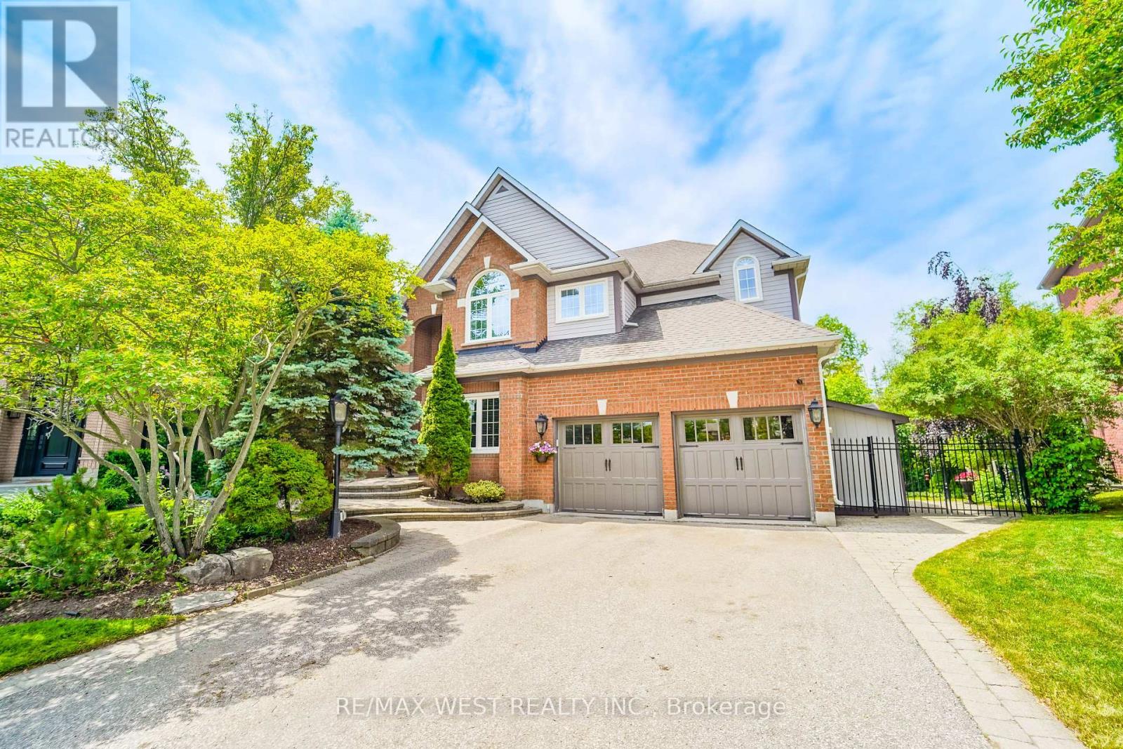 Property at 113 SANDCHERRY COURT image 1