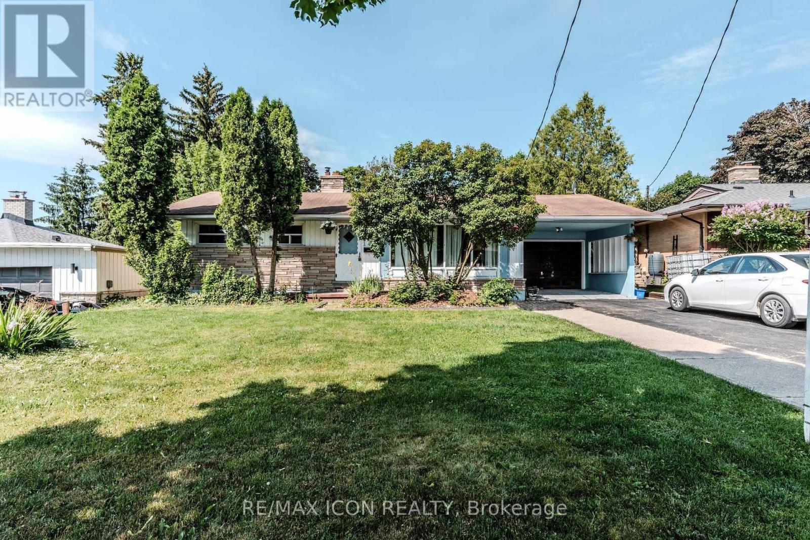 Property at 173 WESTMOUNT ROAD E image 2