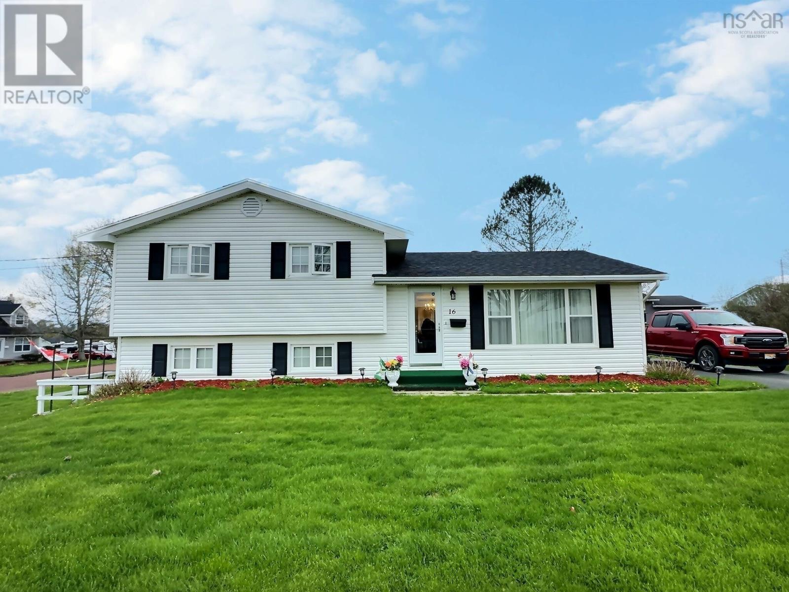 Property at 16 Thompson Drive image 1