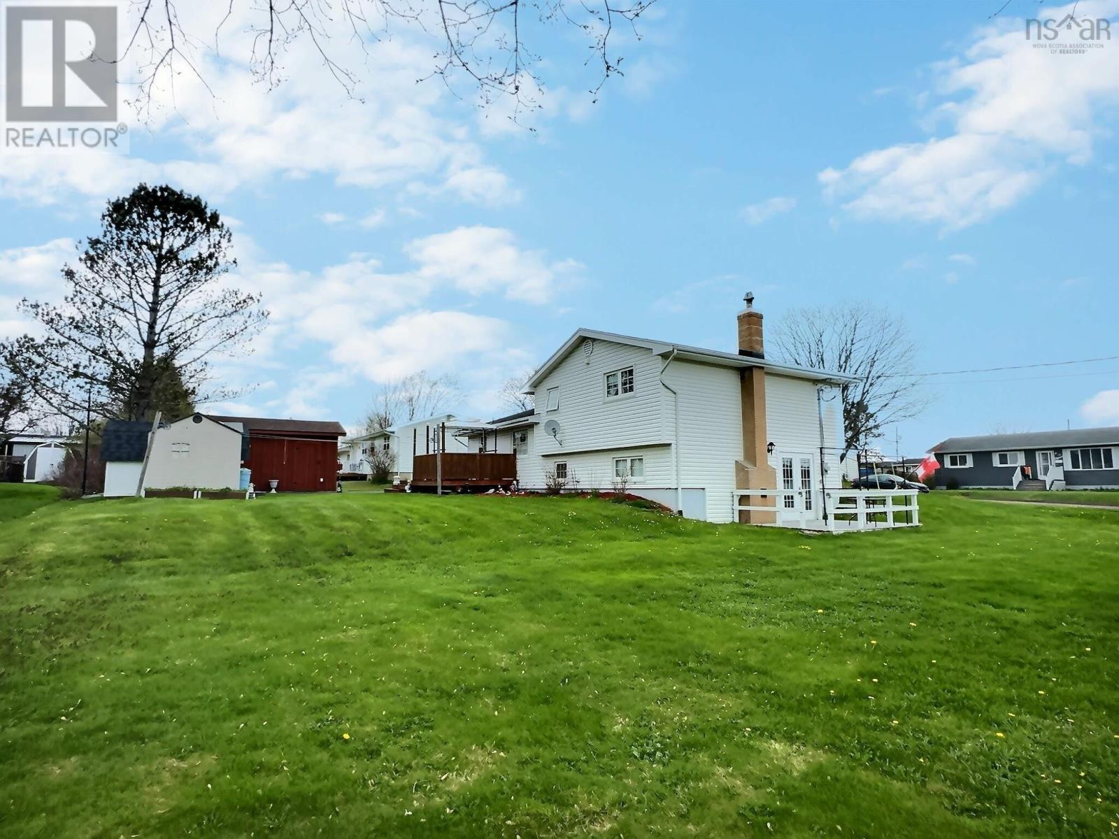 16 Thompson Drive, Bible Hill, Nova Scotia  B2N 5L6 - Photo 12 - 202510858