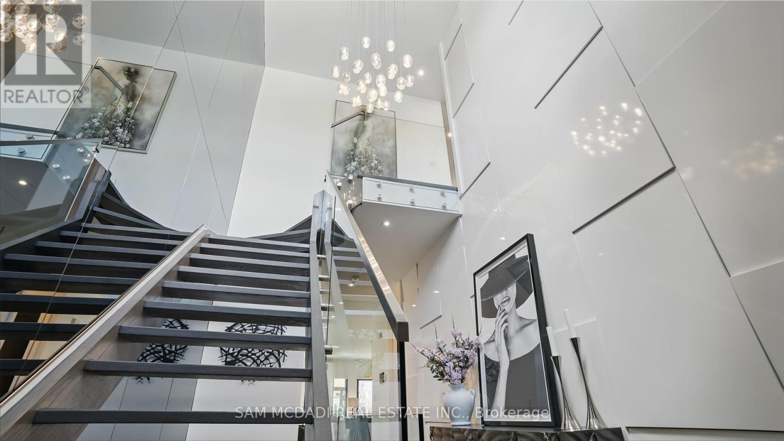Property at 7B IROQUOIS AVENUE image 5