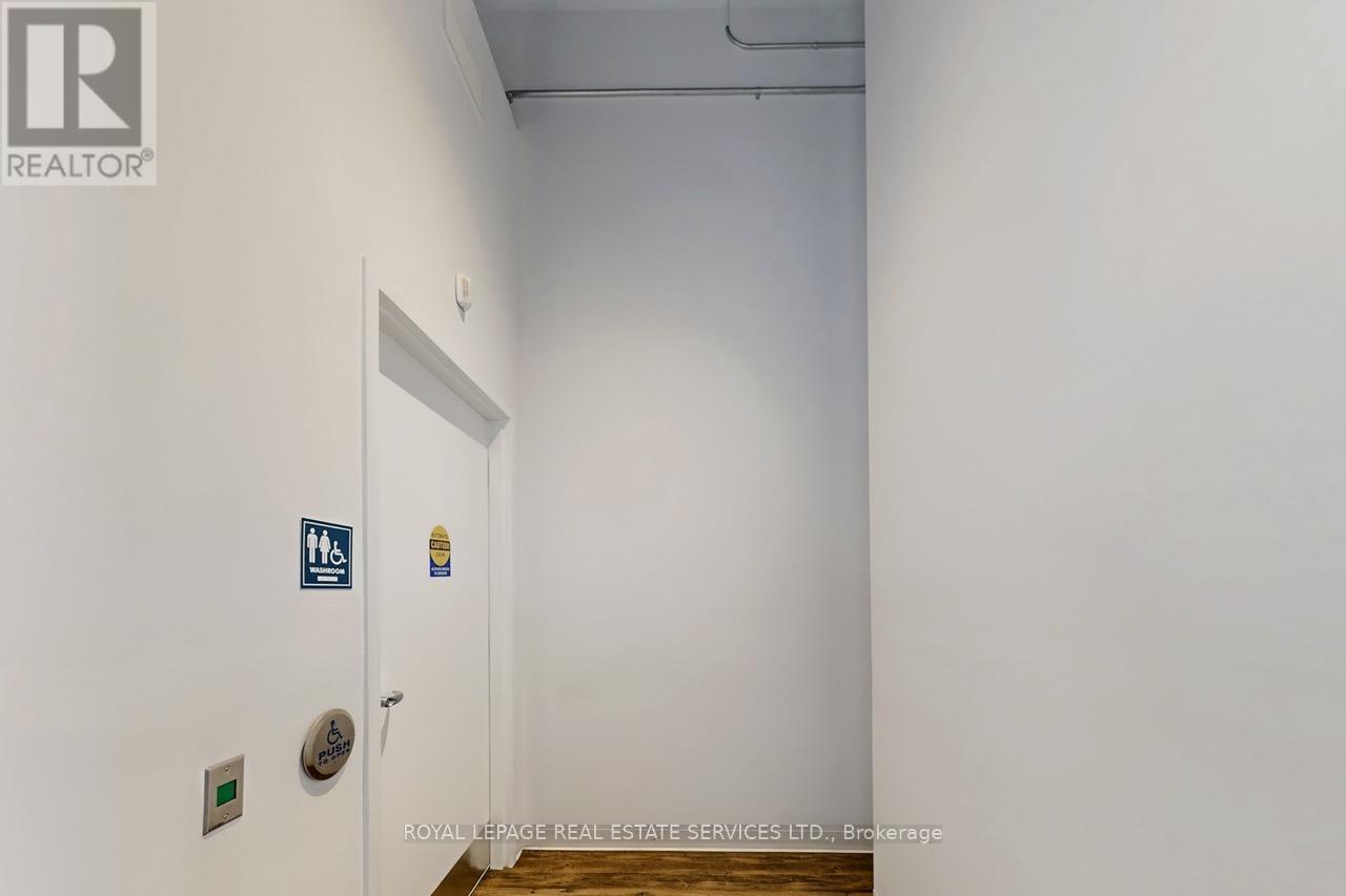 35 King Street N, Waterloo, Ontario  N2J 2W9 - Photo 25 - X12227100