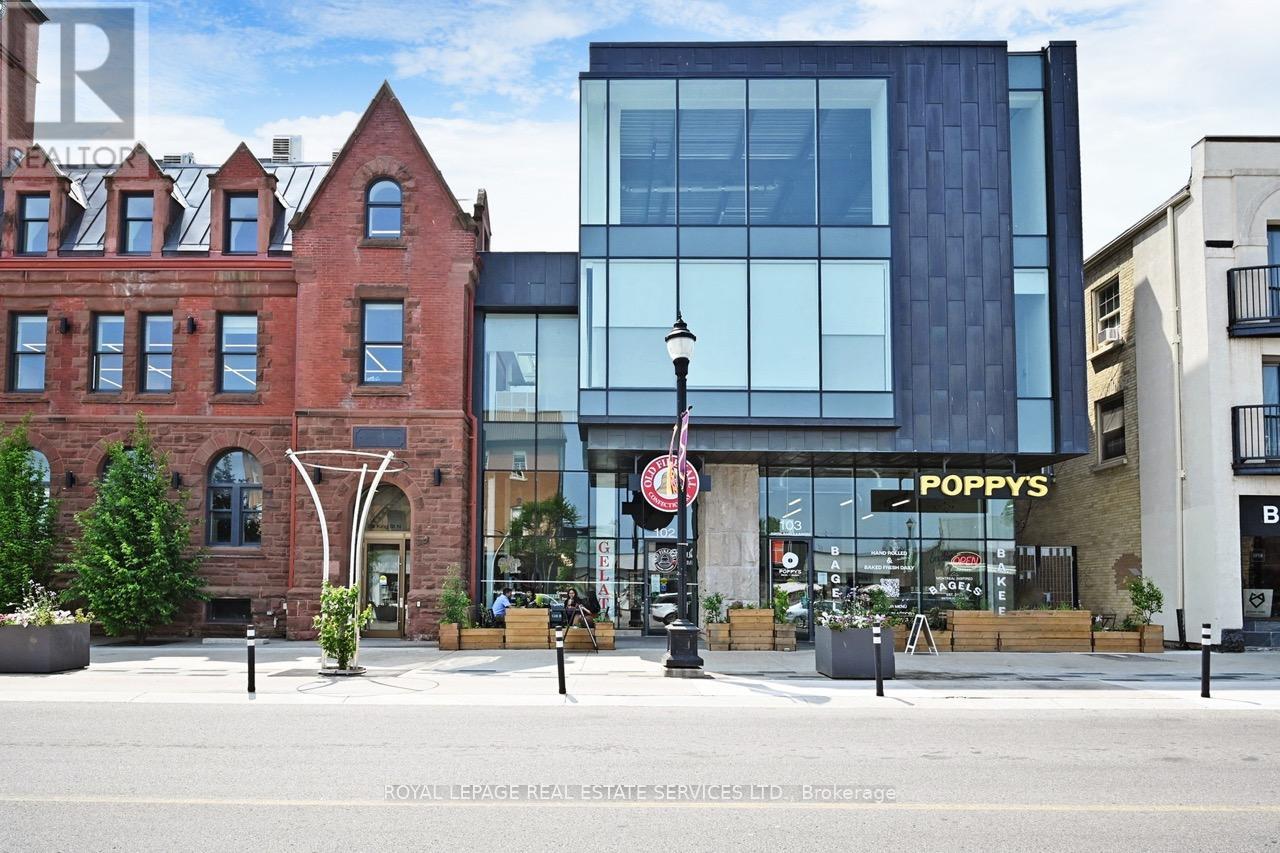 35 King Street N, Waterloo, Ontario  N2J 2W9 - Photo 30 - X12227100