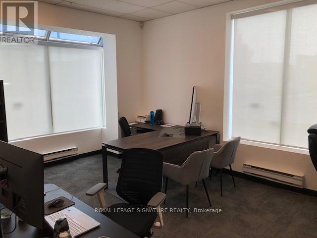 A - 6199 Danville Road, Mississauga, Ontario  L5T 2H7 - Photo 4 - W12207618