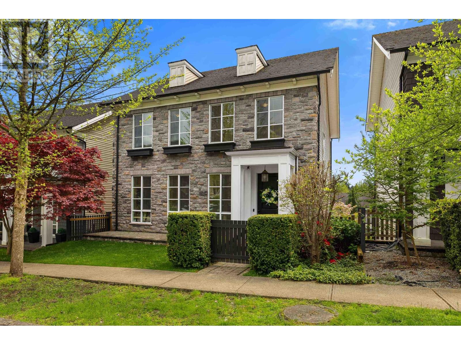 3442 DARWIN AVENUE, coquitlam, British Columbia V3B3H7