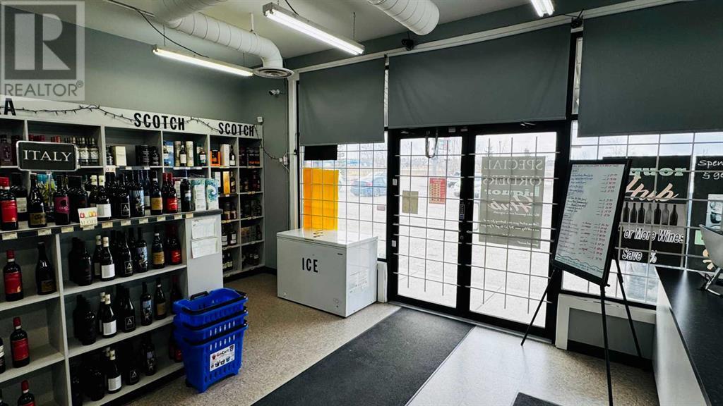 102, 25 Beju Industrial Drive Drive, Sylvan Lake, Alberta  T4S 0K9 - Photo 3 - A2206340