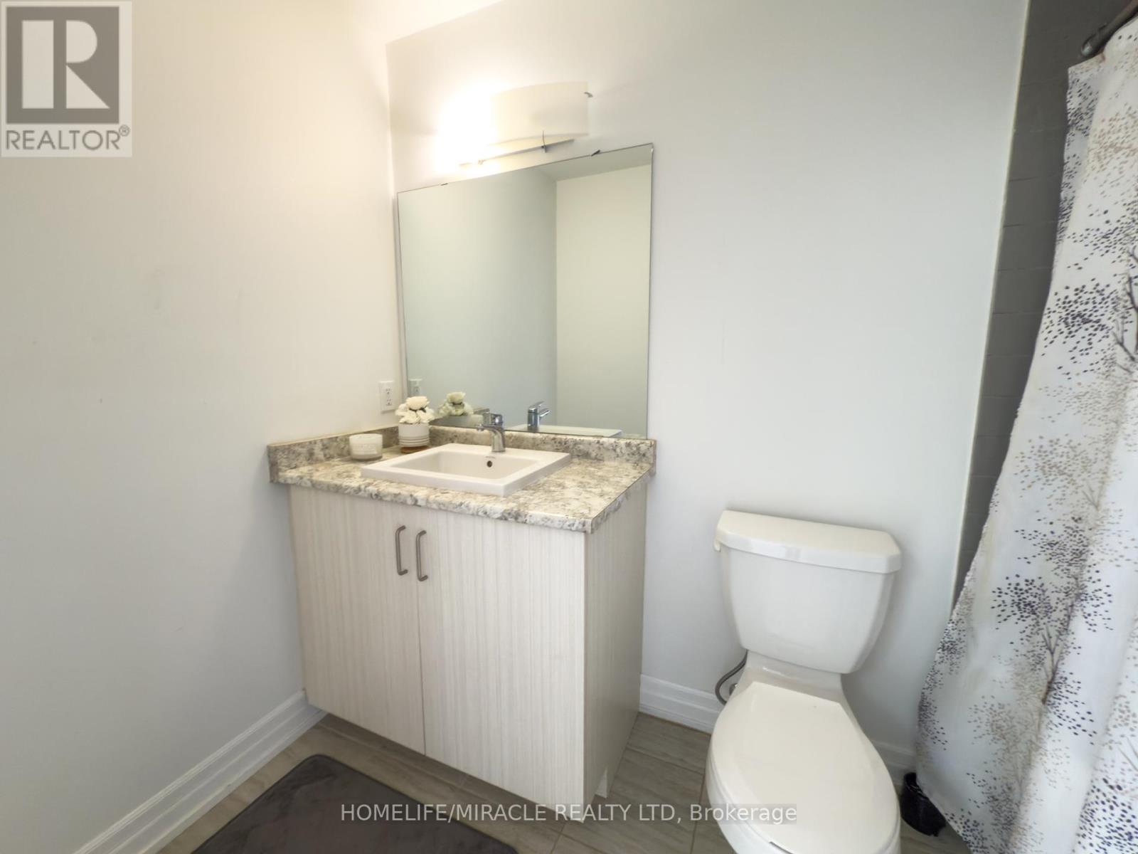 118 Frank Kelly Drive, East Gwillimbury, Ontario  L9N 0V1 - Photo 24 - N12227208