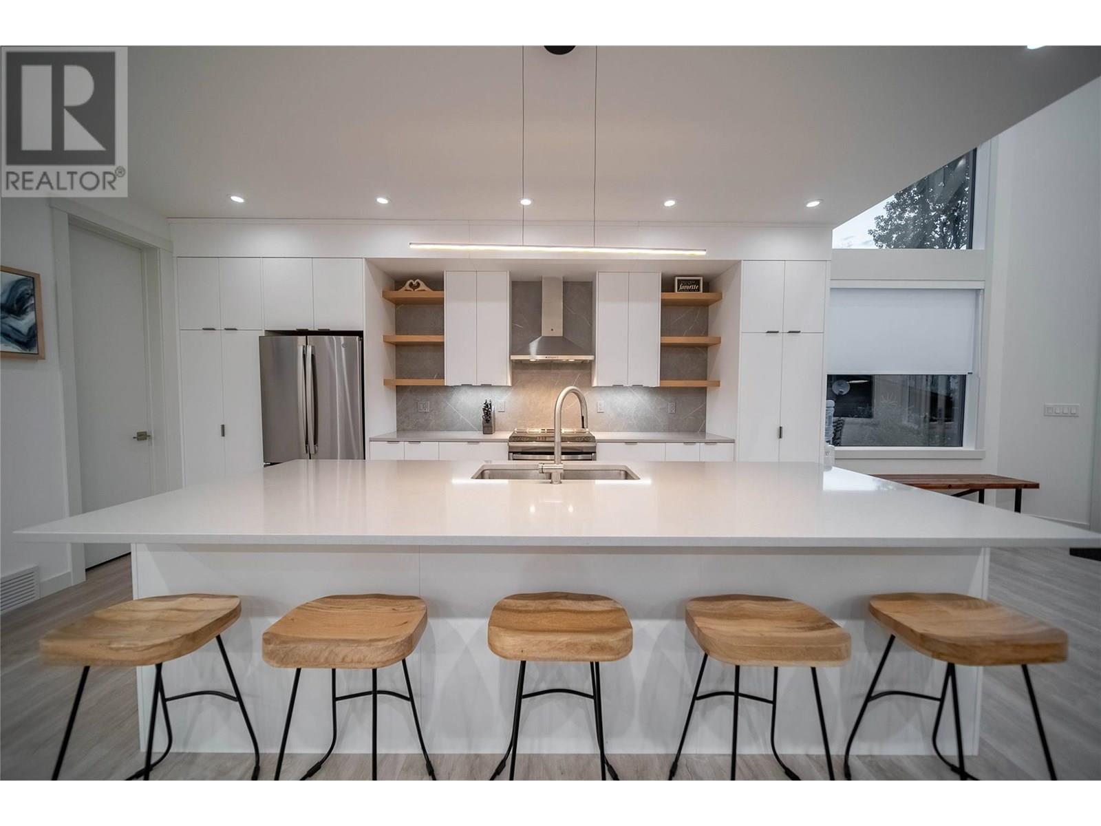 6392 Tie Lake Road, Jaffray, British Columbia  V0B 1T0 - Photo 11 - 10352404