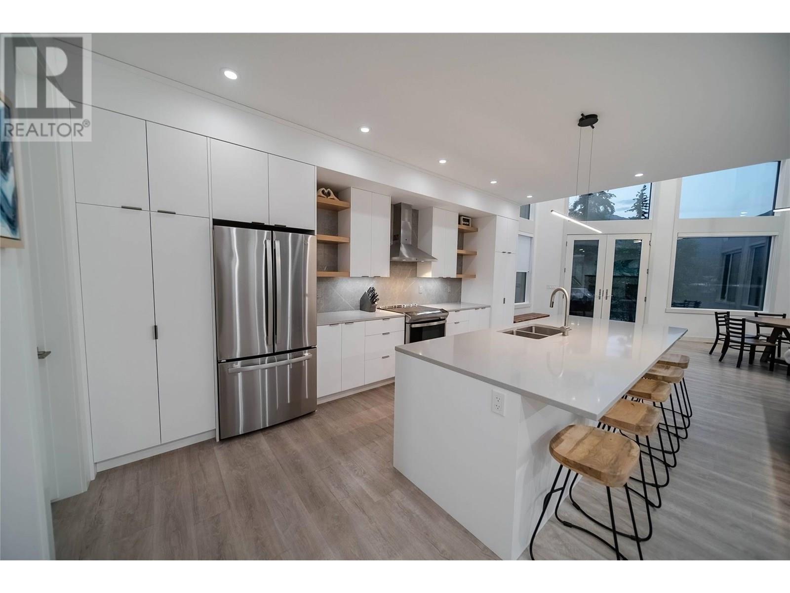 6392 Tie Lake Road, Jaffray, British Columbia  V0B 1T0 - Photo 9 - 10352404