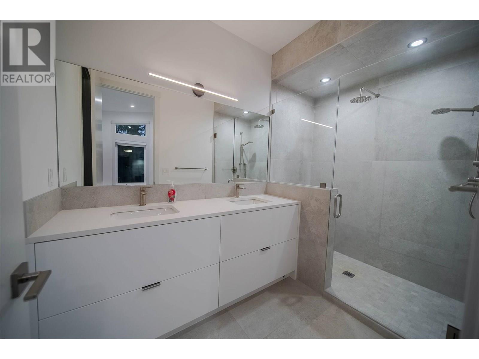 6392 Tie Lake Road, Jaffray, British Columbia  V0B 1T0 - Photo 18 - 10352404