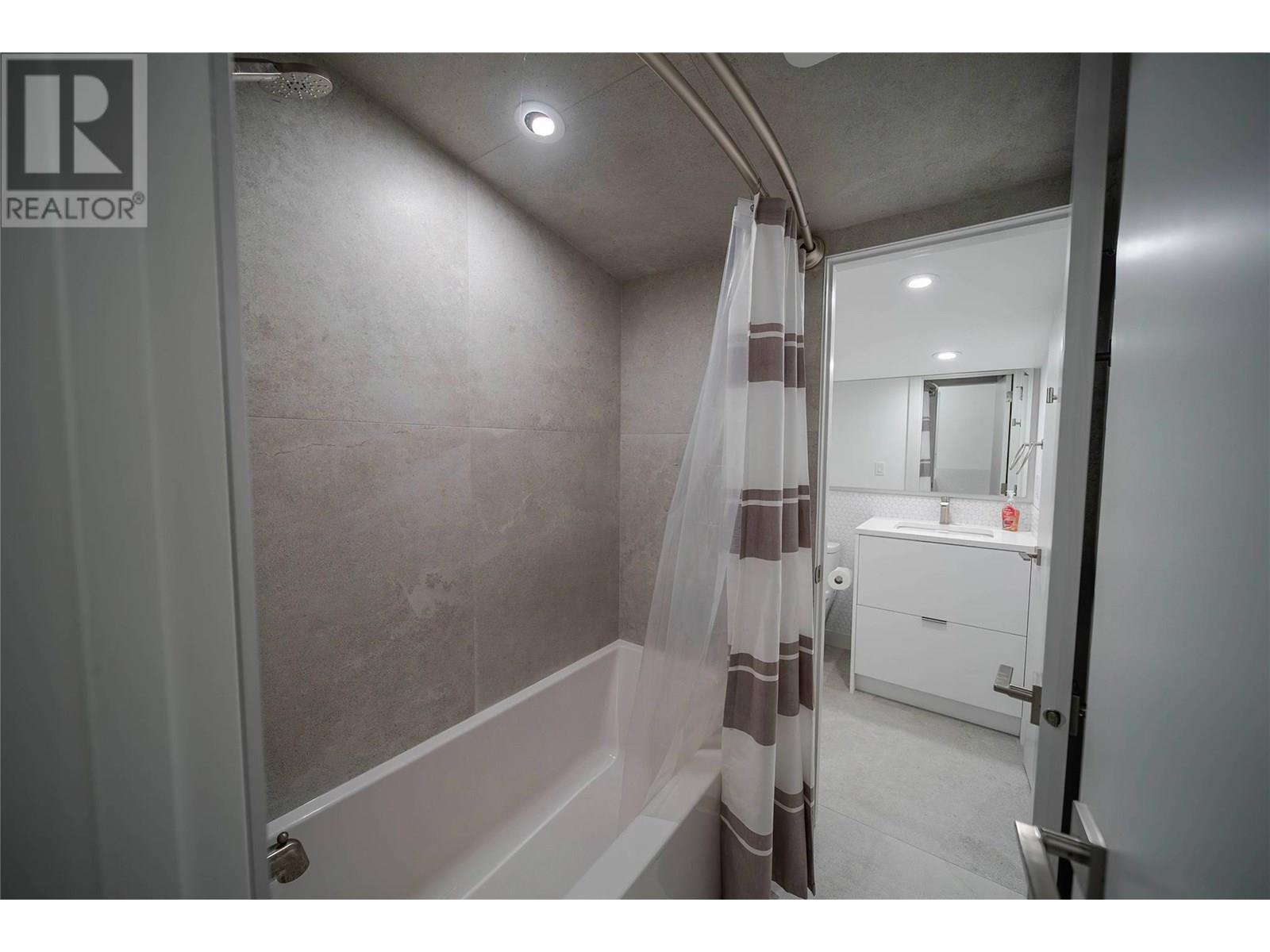 6392 Tie Lake Road, Jaffray, British Columbia  V0B 1T0 - Photo 24 - 10352404