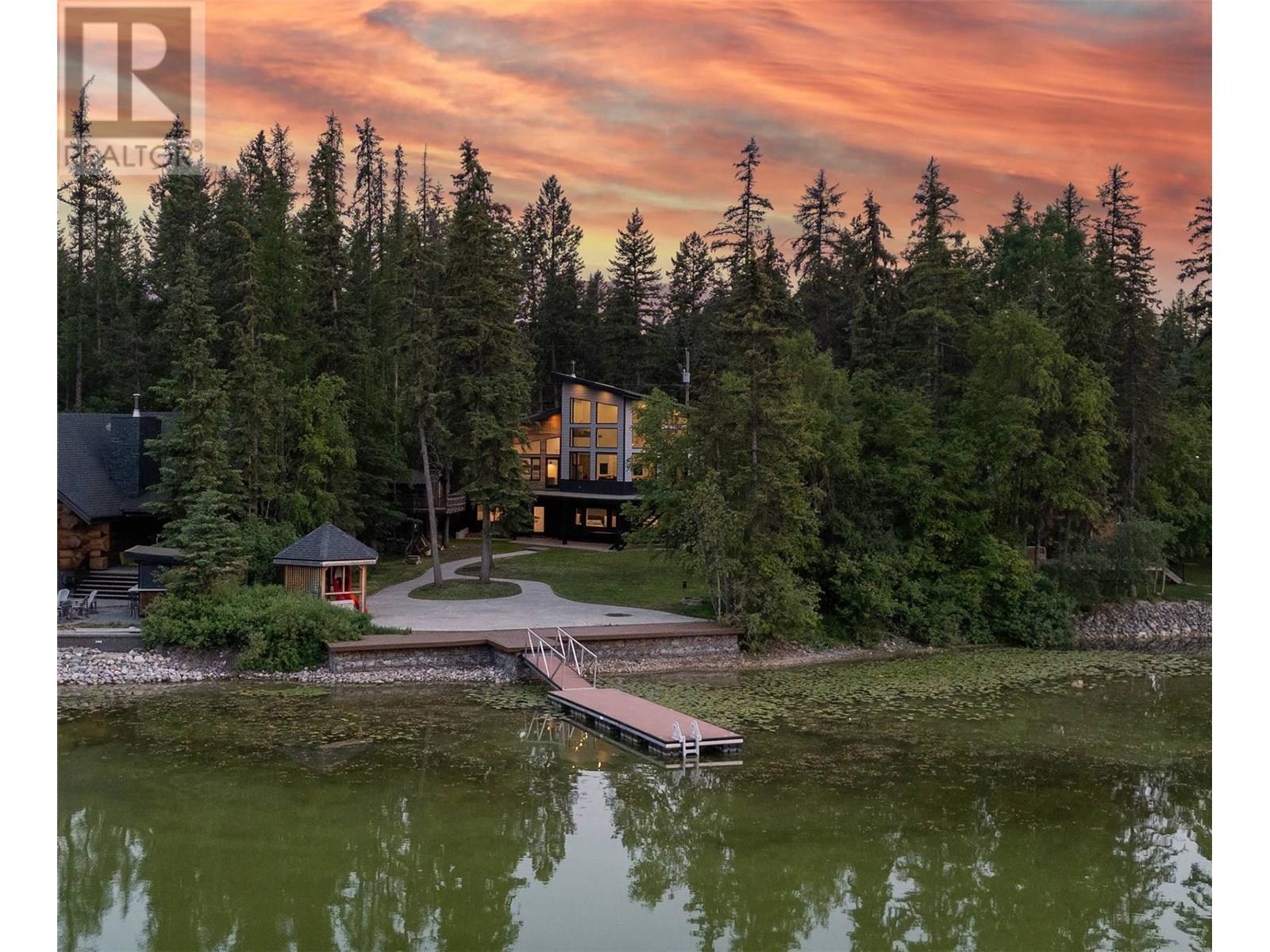 6392 Tie Lake Road, Jaffray, British Columbia  V0B 1T0 - Photo 1 - 10352404