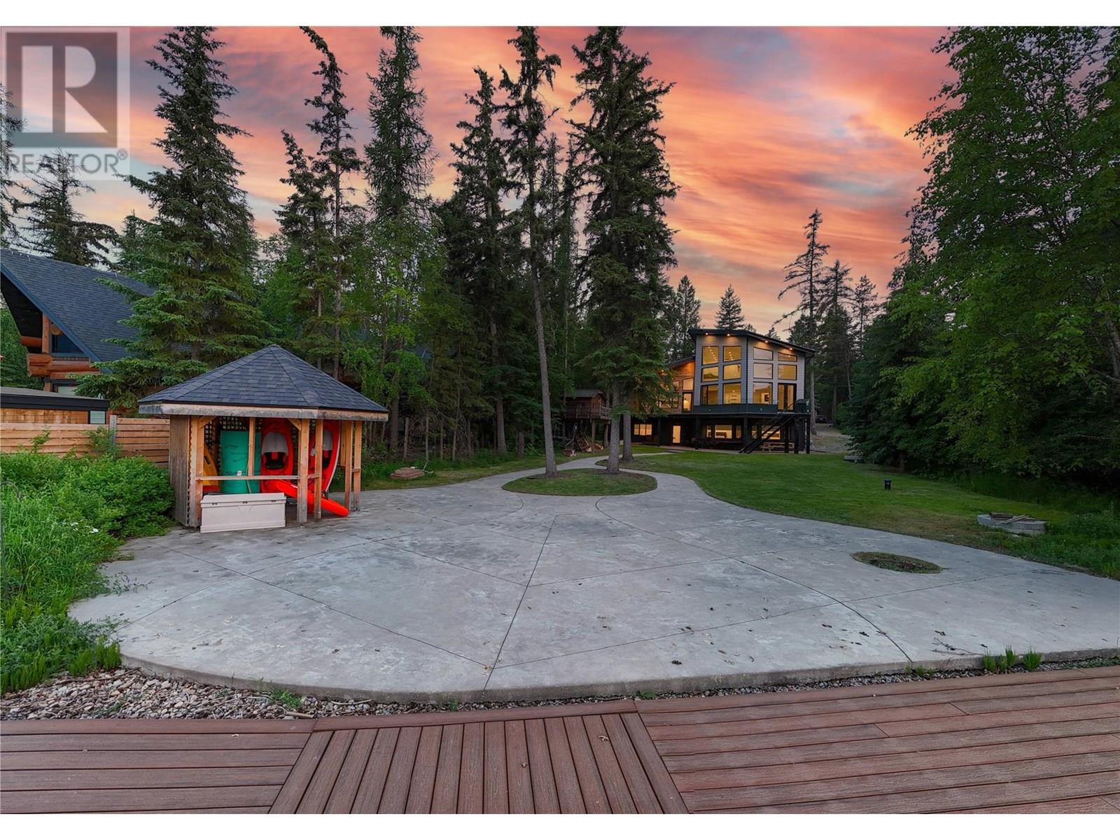 6392 Tie Lake Road, Jaffray, British Columbia  V0B 1T0 - Photo 45 - 10352404