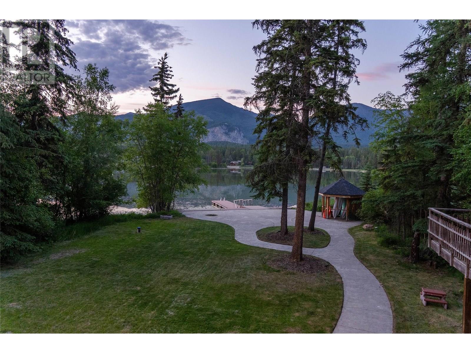 6392 Tie Lake Road, Jaffray, British Columbia  V0B 1T0 - Photo 47 - 10352404