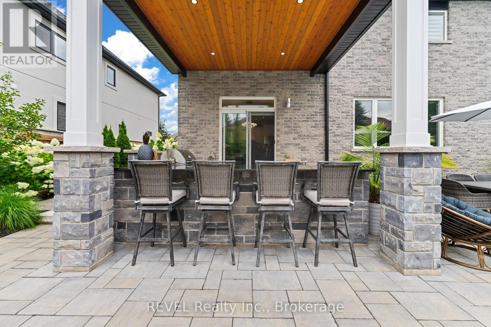 9 Angels Drive, Niagara-On-The-Lake, Ontario  L0S 1J1 - Photo 47 - X12200132