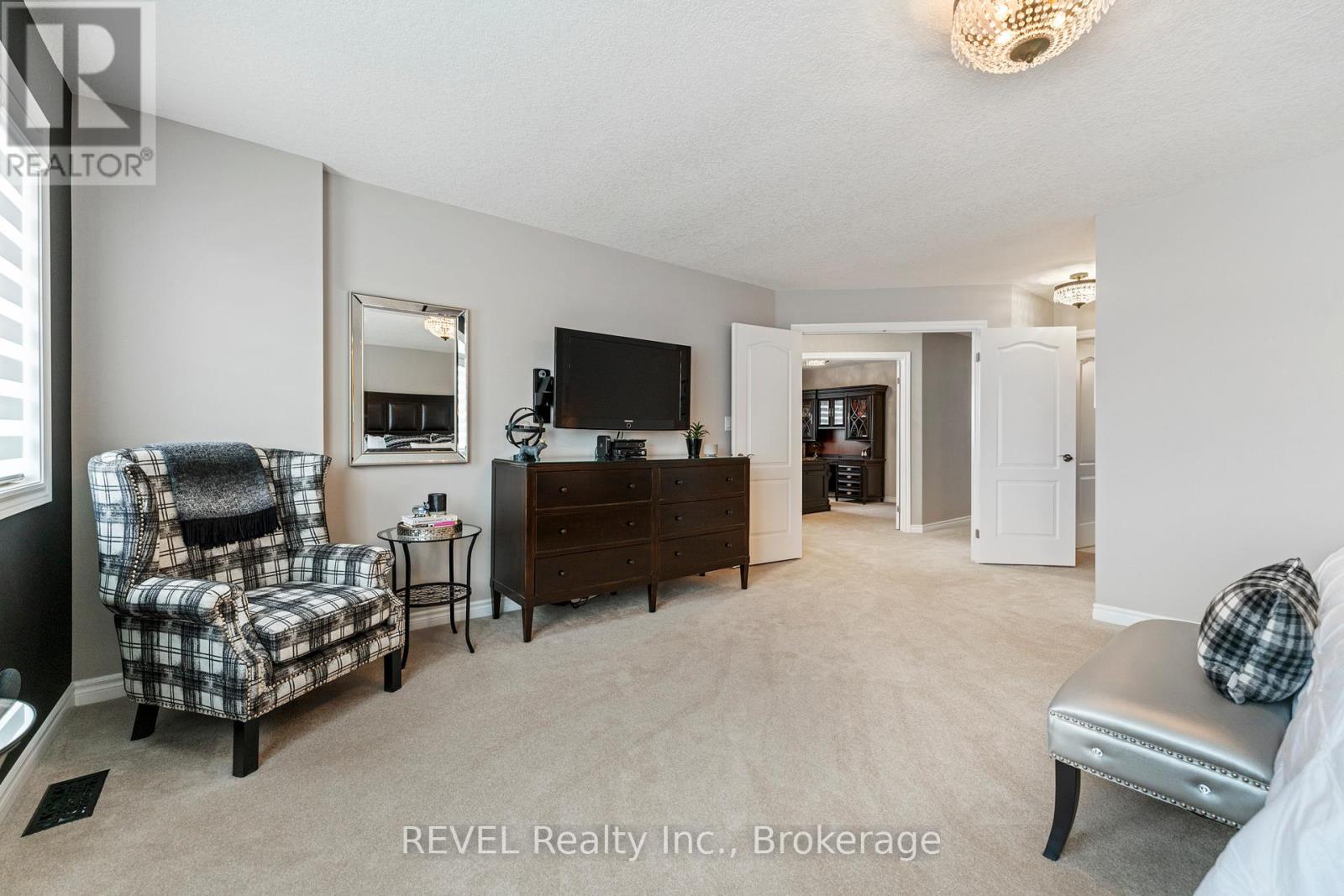 9 Angels Drive, Niagara-On-The-Lake, Ontario  L0S 1J1 - Photo 31 - X12200132