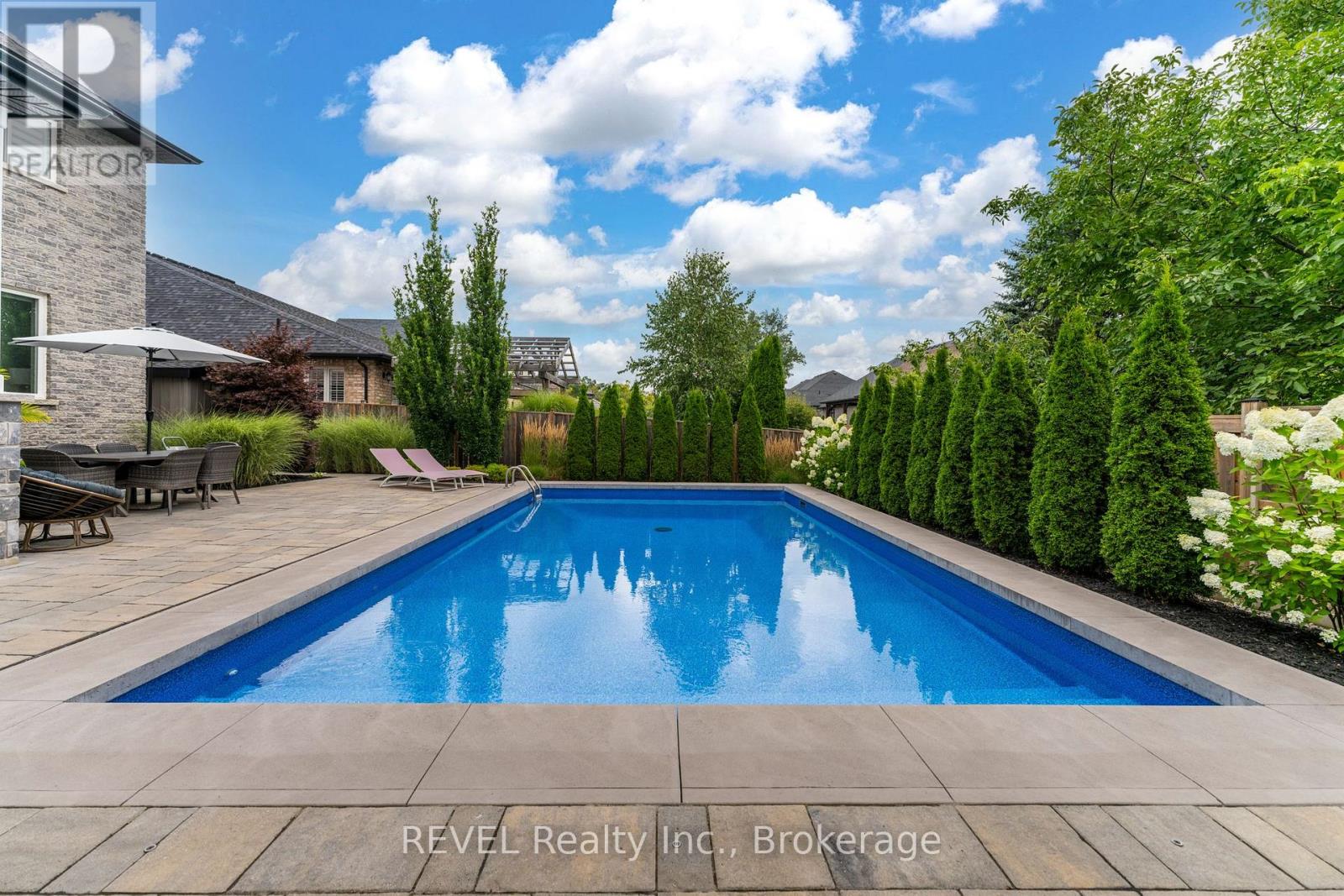 9 Angels Drive, Niagara-On-The-Lake, Ontario  L0S 1J1 - Photo 49 - X12200132