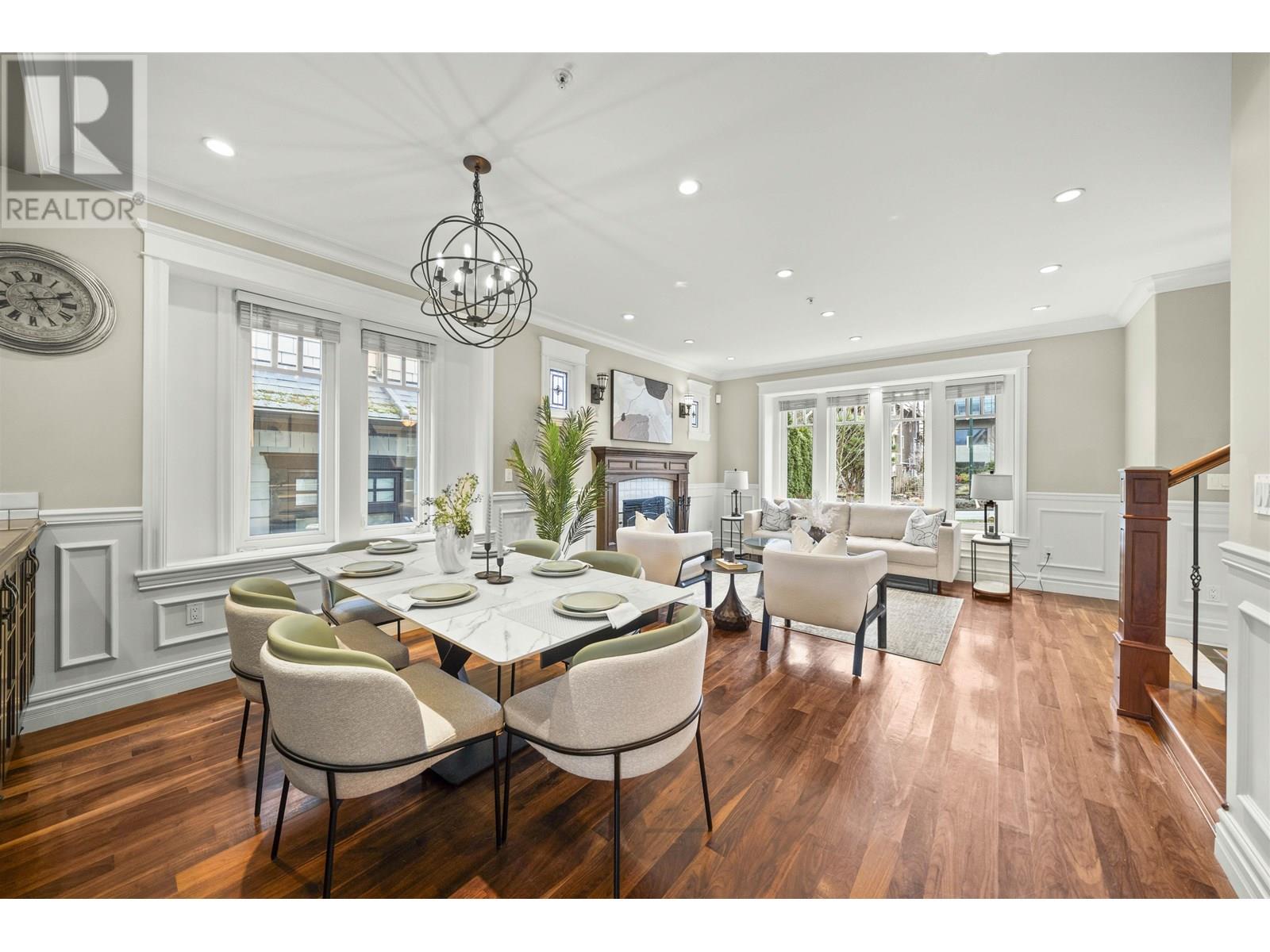 Listing Picture 4 of 40 : 4509 W 8TH AVENUE, Vancouver / 溫哥華 - 魯藝地產 Yvonne Lu Group - MLS Medallion Club Member