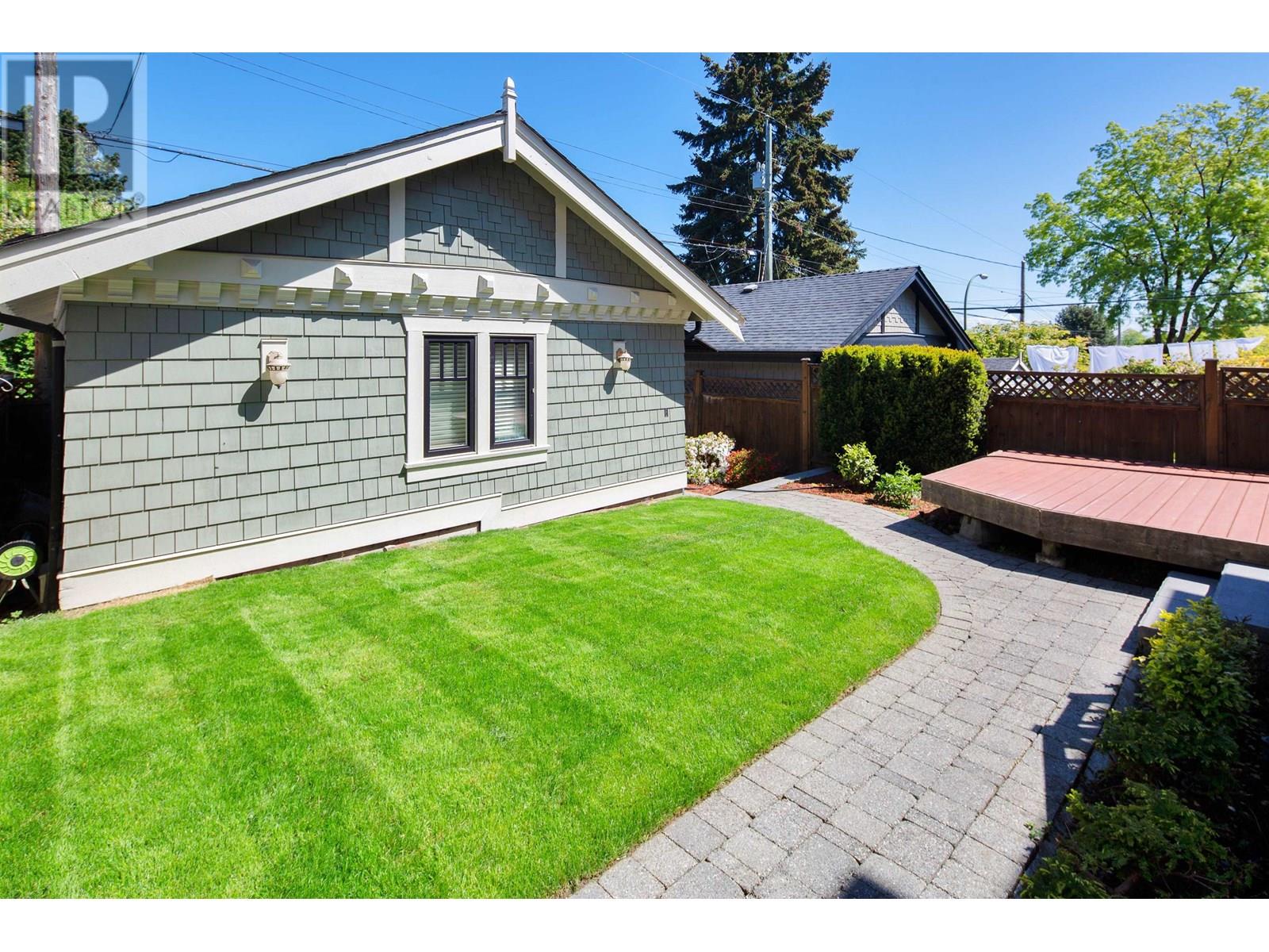 Listing Picture 39 of 40 : 4509 W 8TH AVENUE, Vancouver / 溫哥華 - 魯藝地產 Yvonne Lu Group - MLS Medallion Club Member