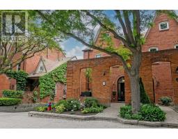 53 Forsythe Street, Oakville (Co Central), Ca