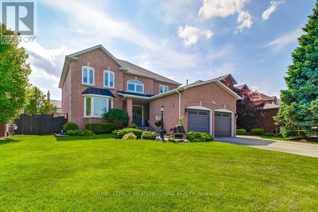 Property at 43 SAMUEL CRESCENT image 1