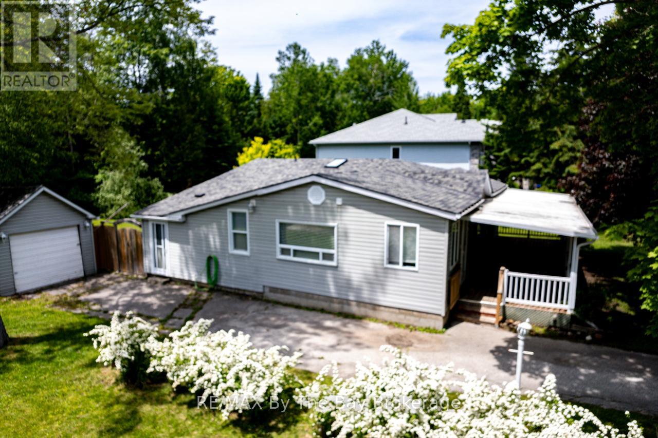 Property at 58 47TH STREET S image 5