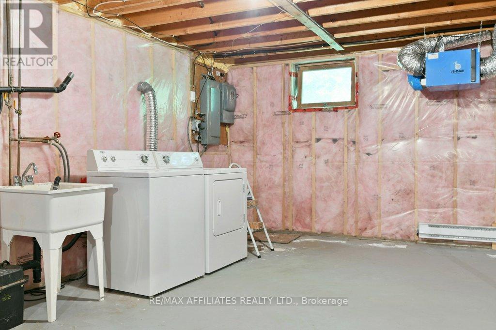 515 Bridge Street, Carleton Place, Ontario  K7C 3J3 - Photo 25 - X12227371