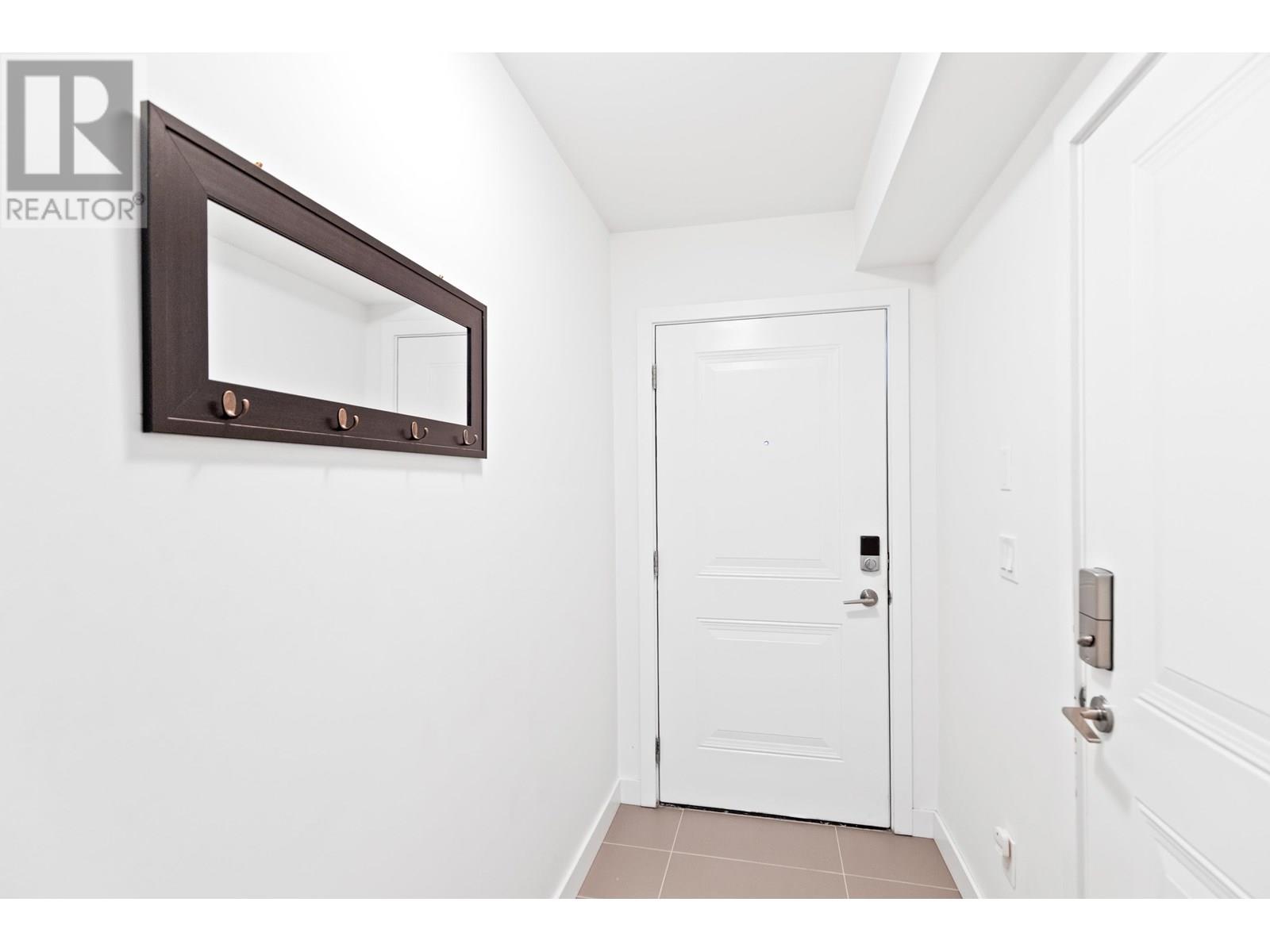 Property at 31 22810 113 AVENUE image 4