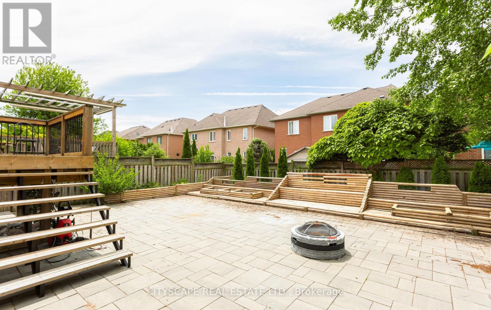 194 Tawny Crescent, Oakville (Br Bronte), Ontario  L6L 6T4 - Photo 33 - W12221965