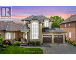 194 TAWNY CRESCENT, Oakville, Ontario