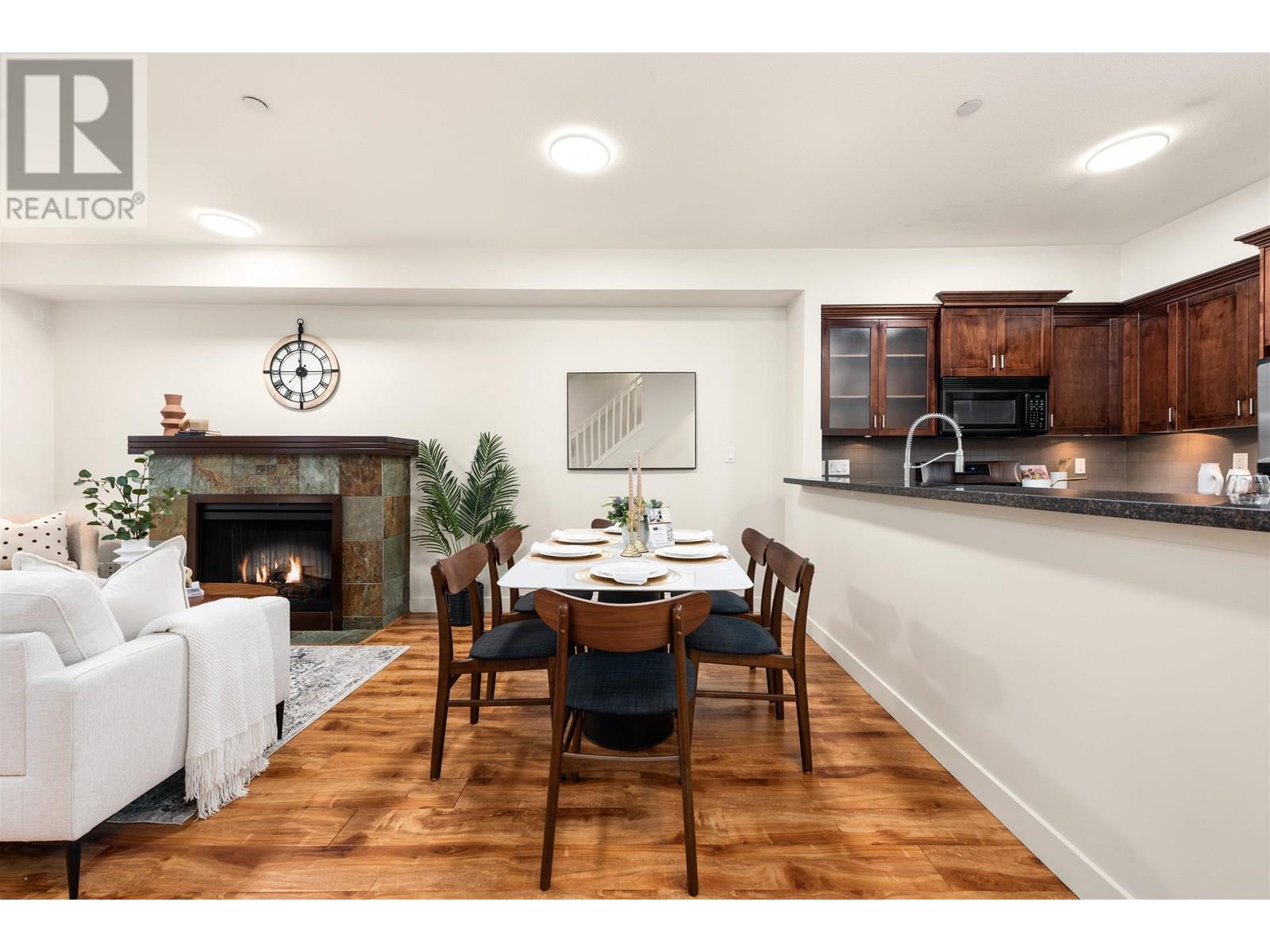 Property at 137 7388 MACPHERSON AVENUE image 2