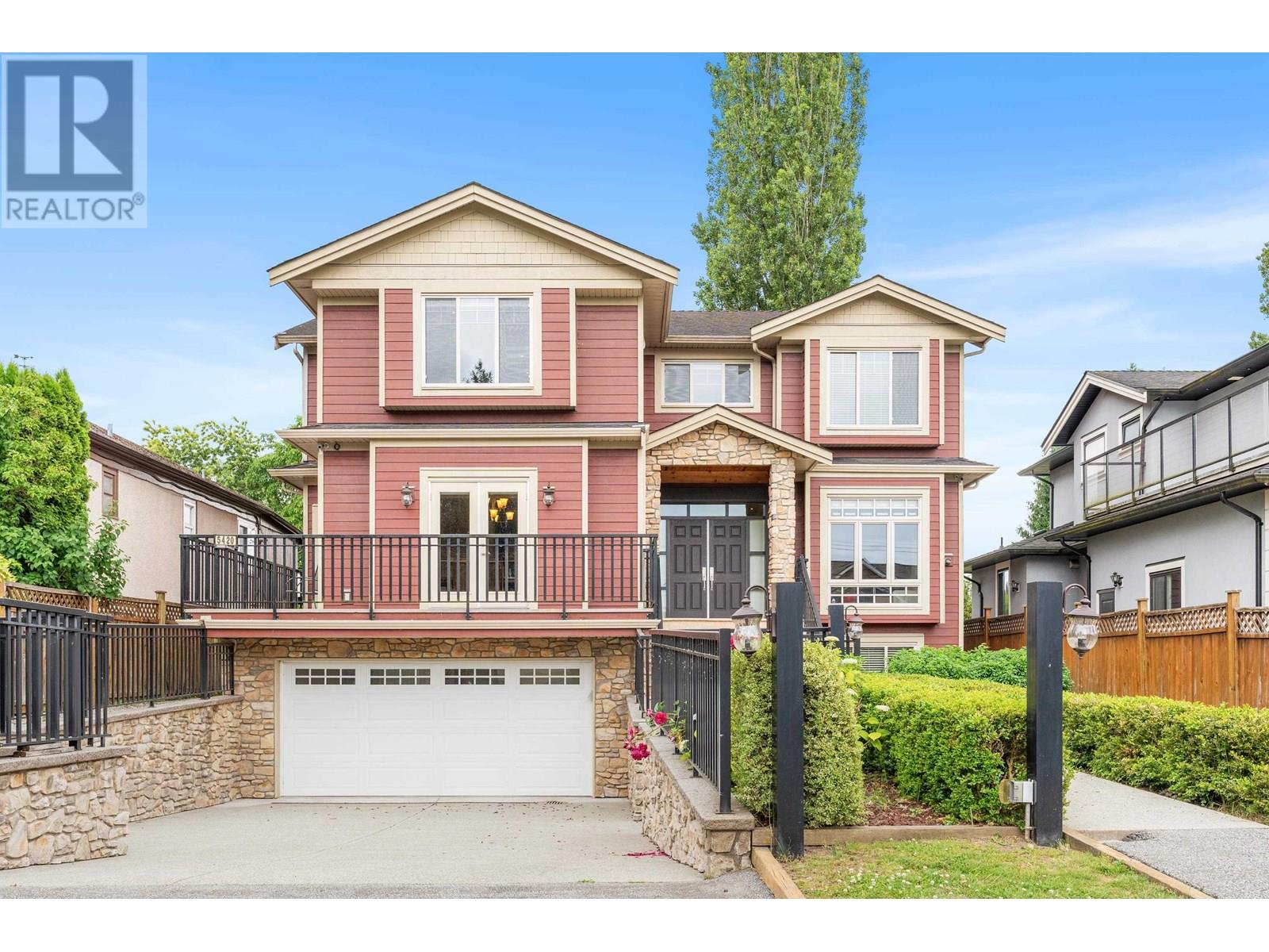 5420 LAUREL STREET, burnaby, British Columbia V5G1N2