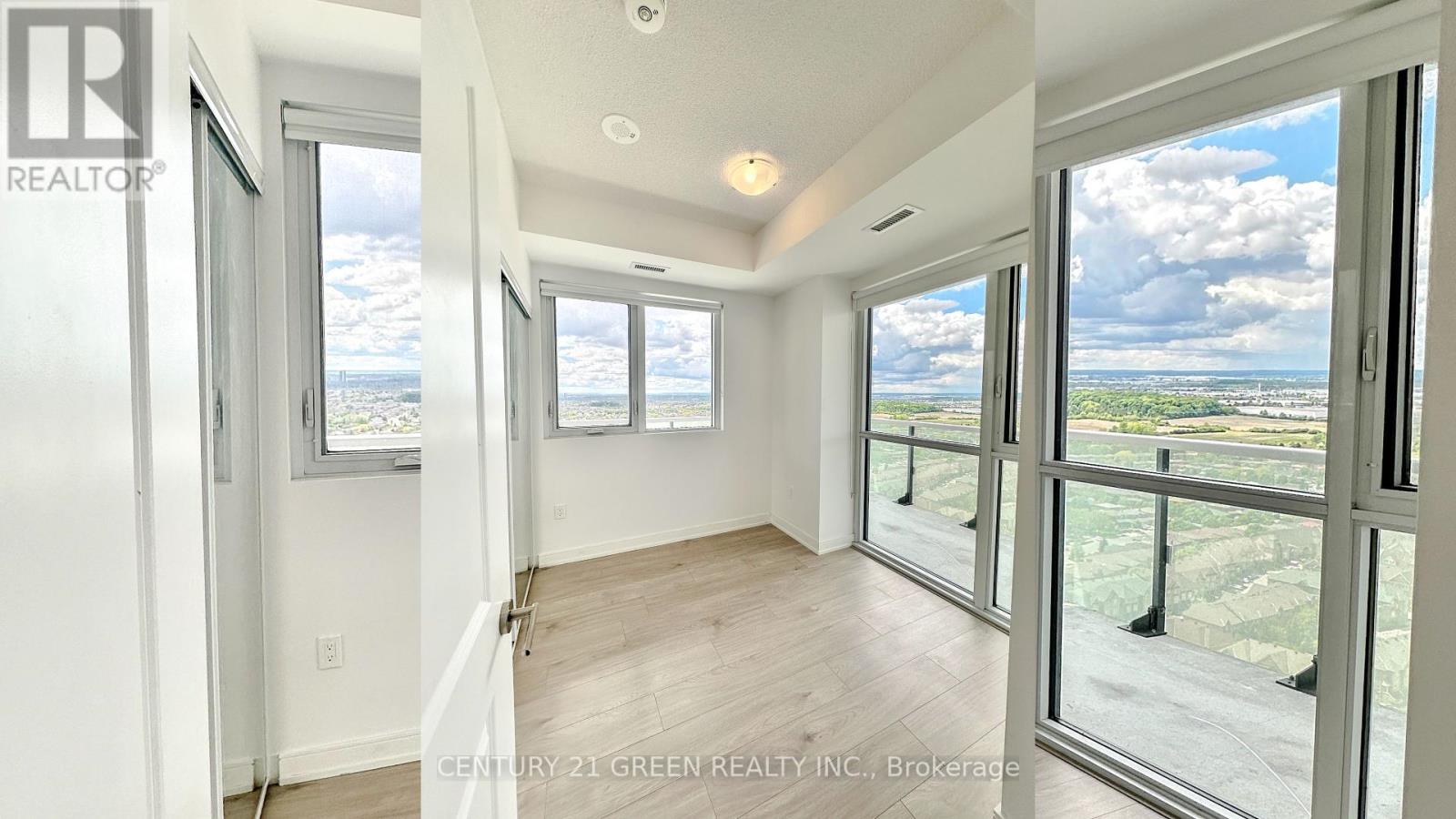 3006 - 8 Nahani Way, Mississauga (Hurontario), Ontario  L4Z 0C6 - Photo 2 - W12227350