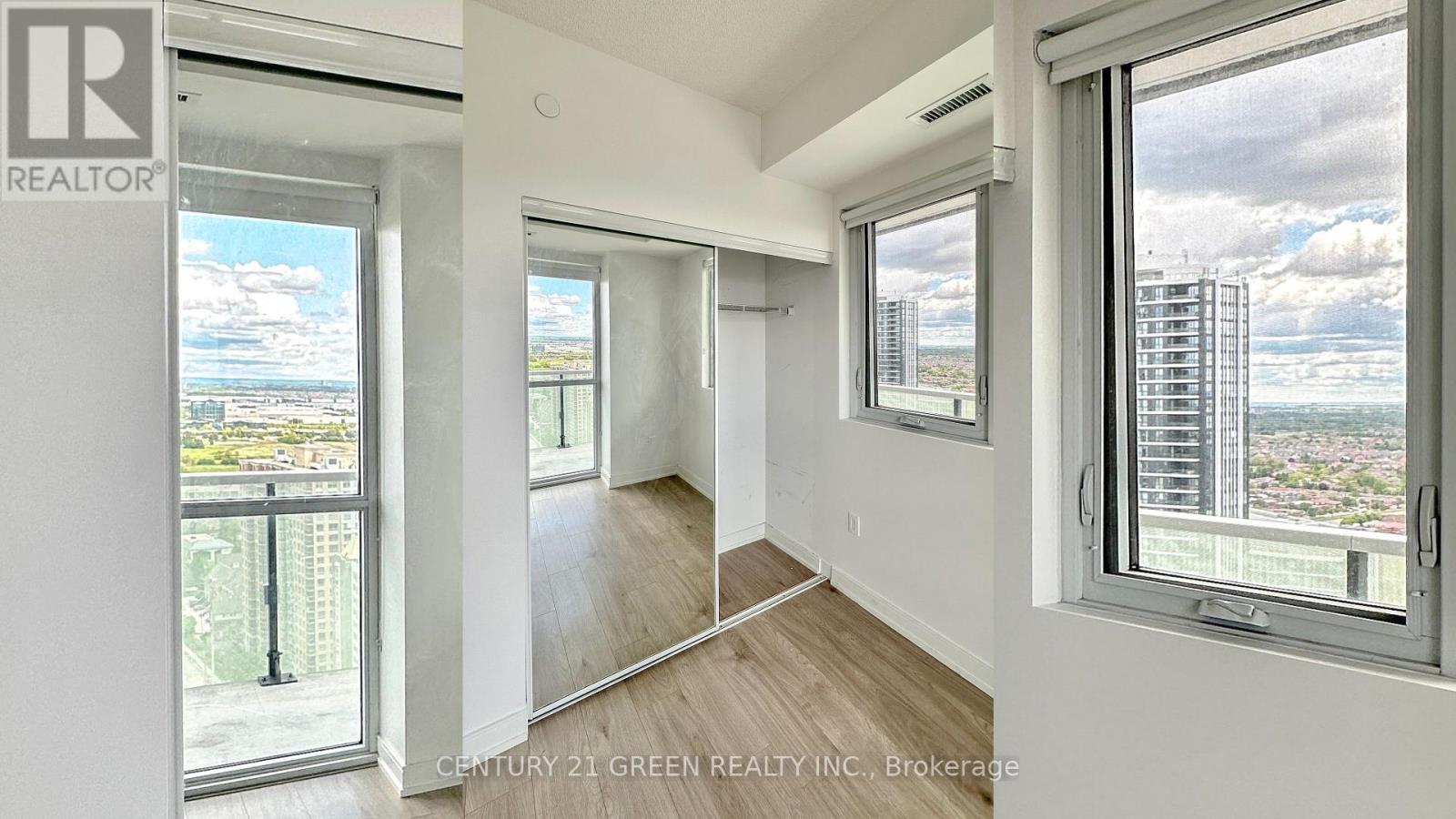 3006 - 8 Nahani Way, Mississauga (Hurontario), Ontario  L4Z 0C6 - Photo 3 - W12227350