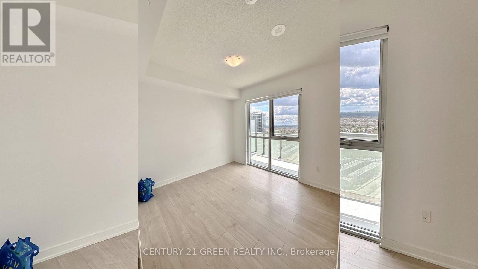 3006 - 8 Nahani Way, Mississauga (Hurontario), Ontario  L4Z 0C6 - Photo 5 - W12227350