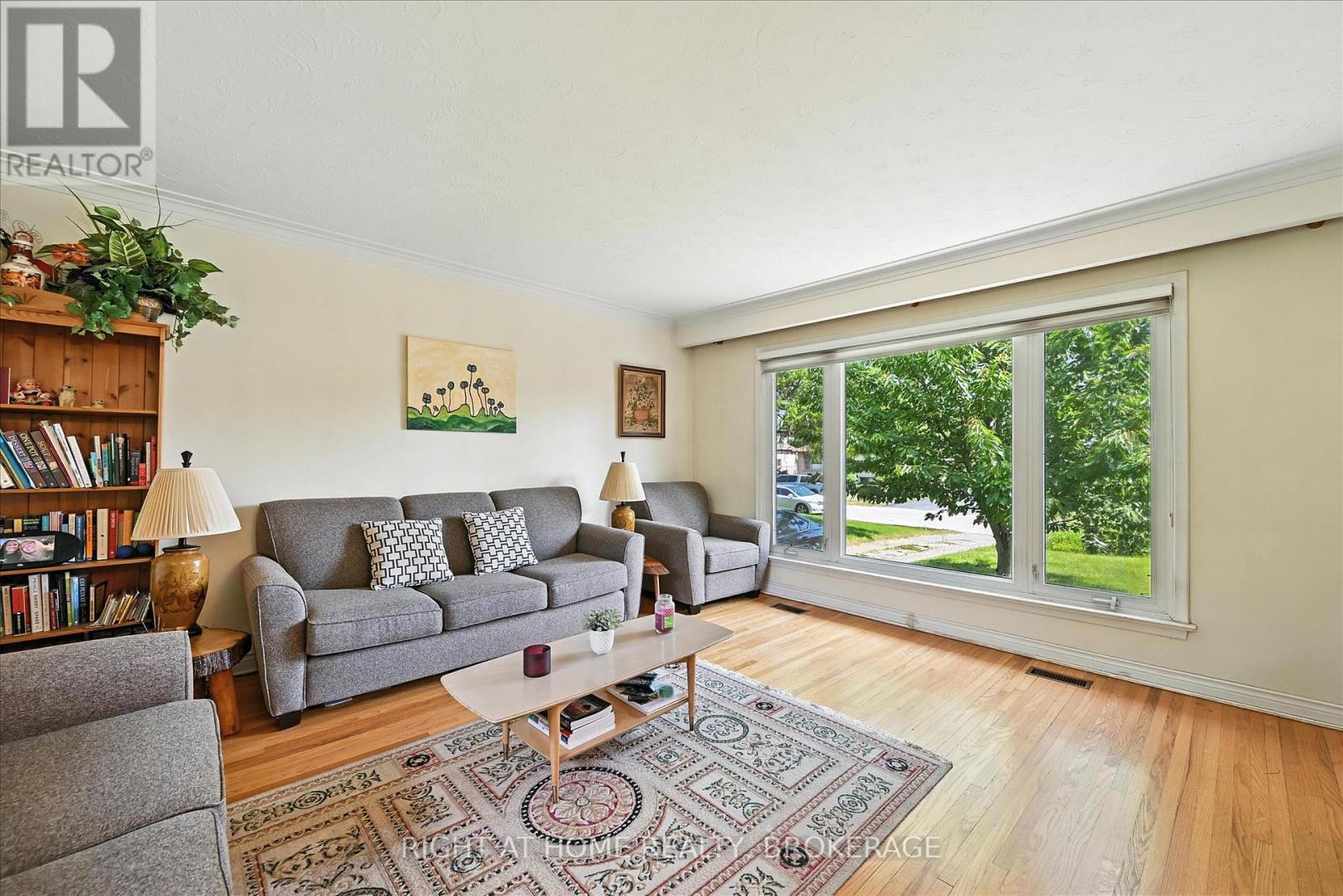 Property at 542 TRUDALE COURT image 5
